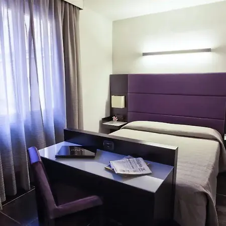 Numa Barberini 3* רומא