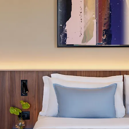 Отель Numa Barberini 3*