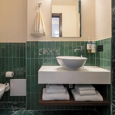 Numa Barberini 3* 로마