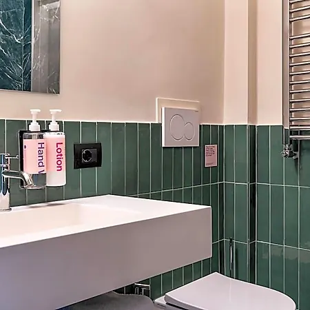 Numa Barberini Отель 3*
