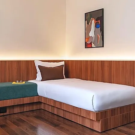 Numa Barberini Hotel 3*