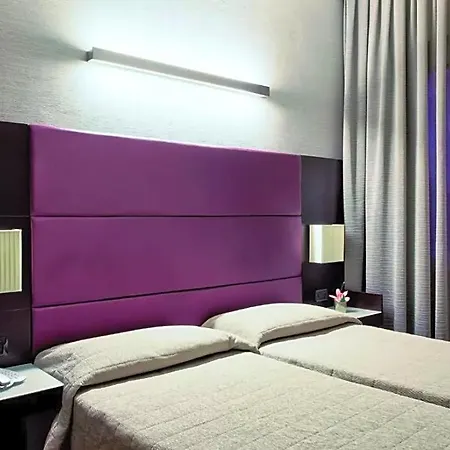 Отель Numa Barberini 3*