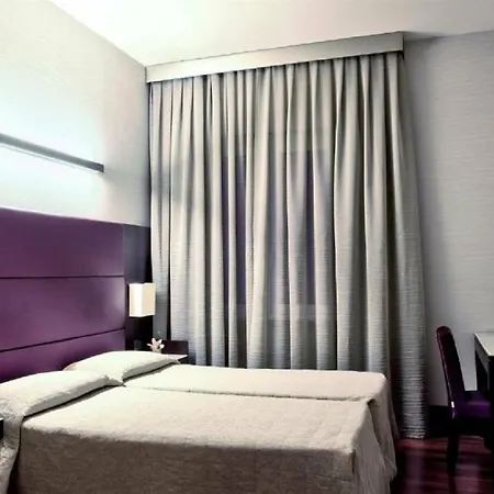 מלון Numa Barberini 3*